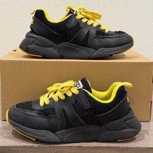 Diesel kids black and yellow sneakers size 5